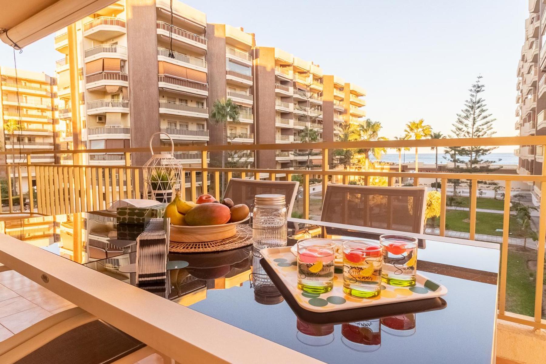 Apartamento Sofia Fuengirola Vistas Al Mar Atardeceres Magicos Dış mekan fotoğraf